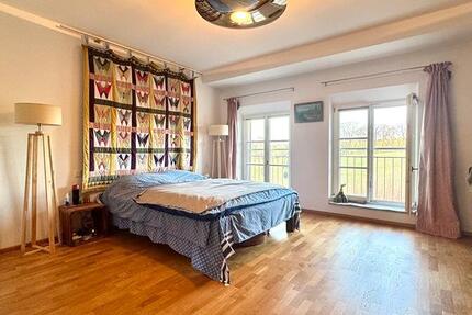 Wohnung Oberpframmern - 3.5 Zimmer, 225 m&sup2;, 2.900&euro; | Angebot:25638265