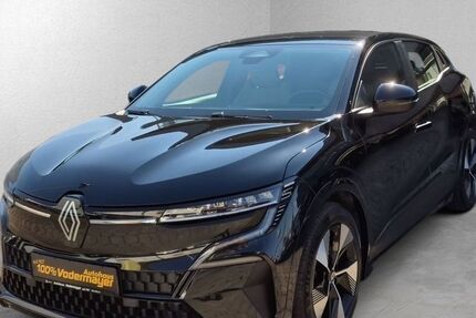 Renault Megane 80.922 km 22.690 &euro; Rosenheim 83022