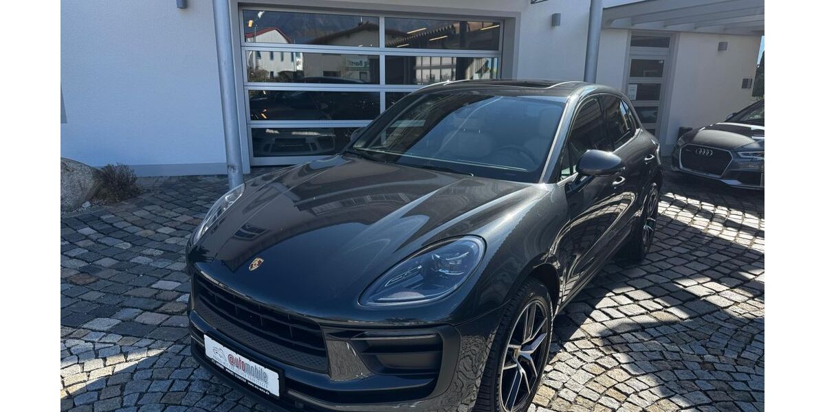 Porsche Macan 29.990 km 63.850 &euro; Flintsbach am Inn 83126