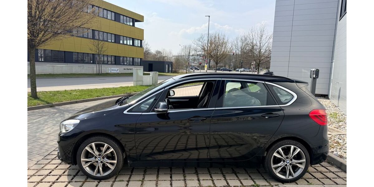 BMW 220 Active Tourer 187.245 km 10.999 &euro; Raubling 83064