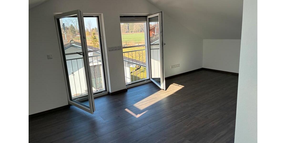 Doppelhaushälfte Riedering - 4 Zimmer, 138 m&sup2;, 2.000&euro; | Angebot:23353551