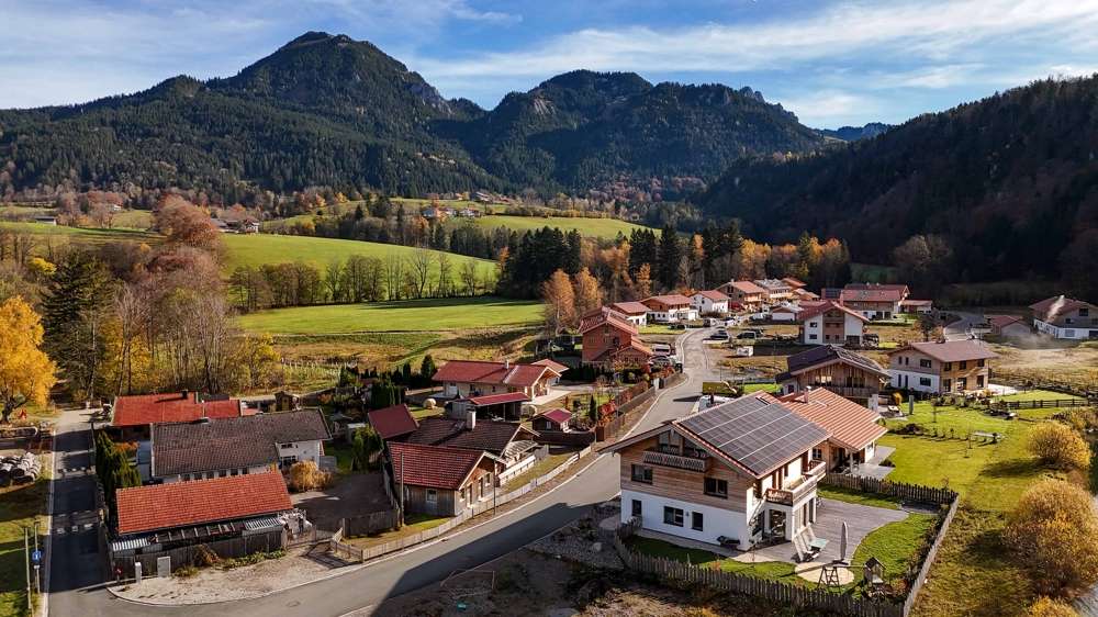 Einfamilienhaus Fischbachau - 5 Zimmer, 85 m&sup2;, 645.000&euro; | Angebot:23230417