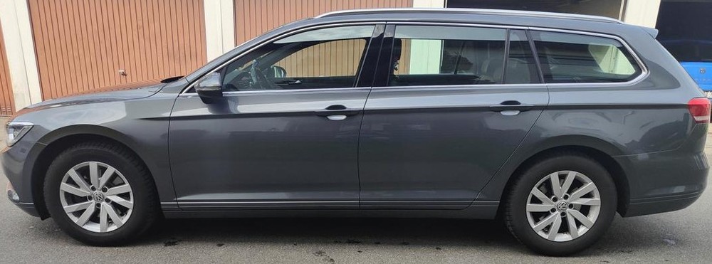 VW Passat Variant 163.000 km 11.950 &euro; Bad Endorf 83093