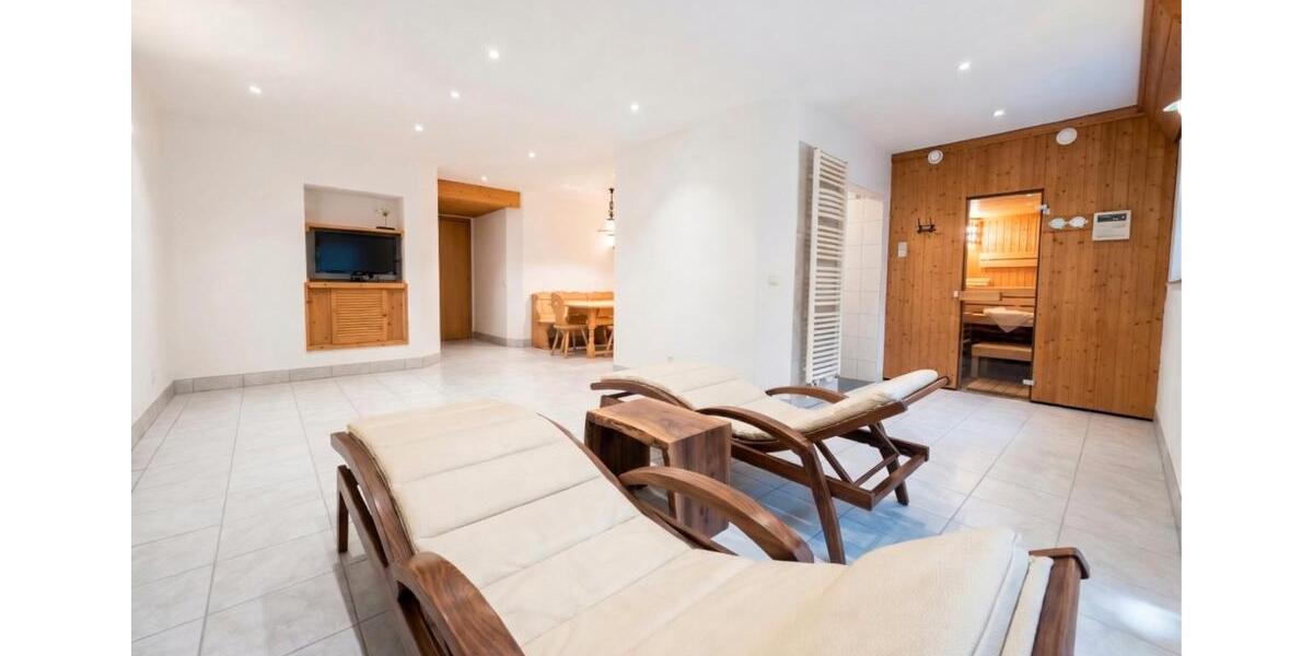 Einfamilienhaus Ebersberg - 15 Zimmer, 683 m&sup2;, 2.390.000&euro; | Angebot:26042398