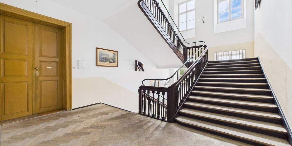 Gewerbeobjekt Ebersberg - 7 Zimmer, 2.200&euro; | Angebot:25747221