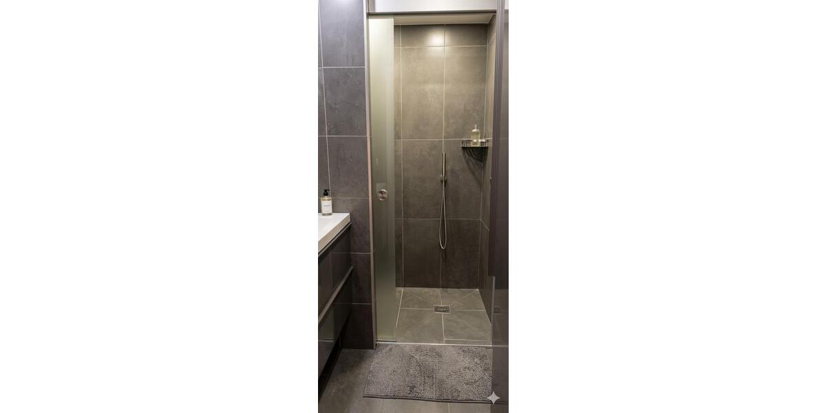 Erdgeschoßwohnung Miesbach - 4 Zimmer, 98 m&sup2;, 599.999&euro; | Angebot:25895014