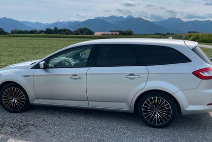 Ford Mondeo 270.000 km 3.900 &euro; Rosenheim 83026