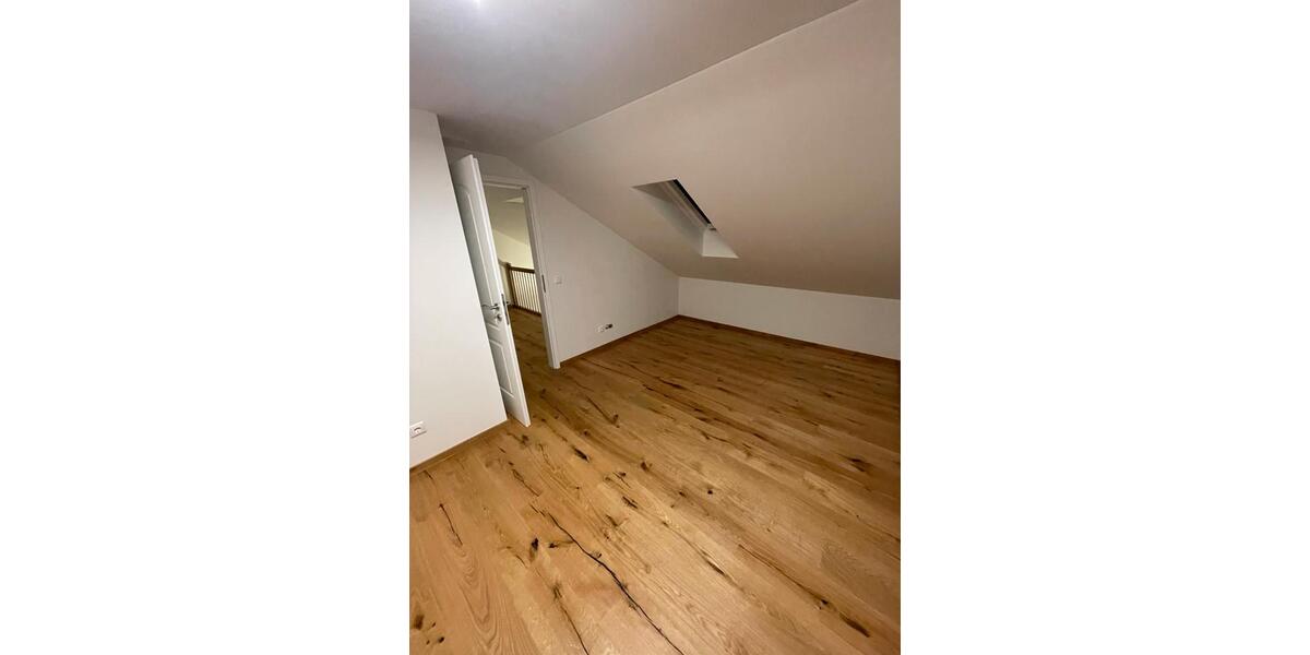 Etagenwohnung Rosenheim Innenstadt - 1 Zimmer, 60 m&sup2;, 640&euro; | Angebot:25935695