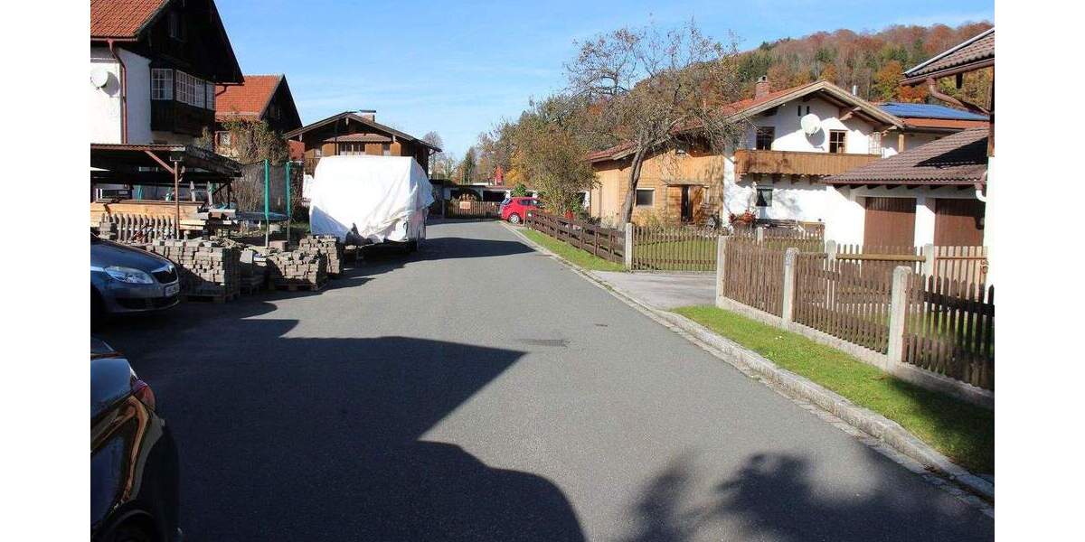Einfamilienhaus Hausham - 8 Zimmer, 162 m&sup2;, 890.000&euro; | Angebot:25657515