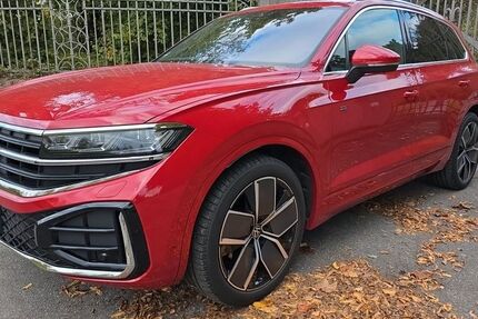 VW Touareg 28.000 km 62.890 &euro; Rosenheim 83022