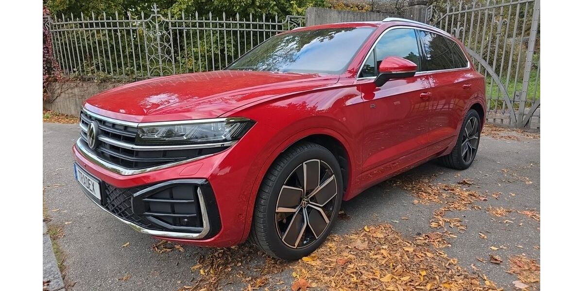 VW Touareg 28.000 km 62.890 &euro; Rosenheim 83022
