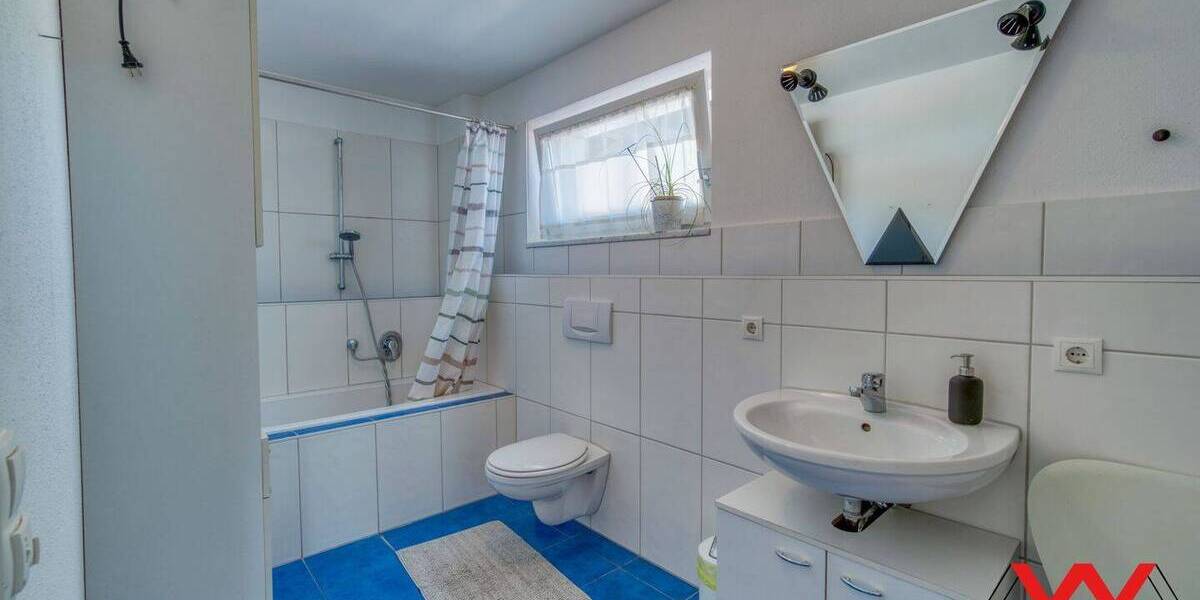 Einfamilienhaus Moosach - 5 Zimmer, 197 m&sup2;, 990.000&euro; | Angebot:25845072