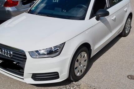 Audi A1 67.356 km 13.600 &euro; Miesbach 83714