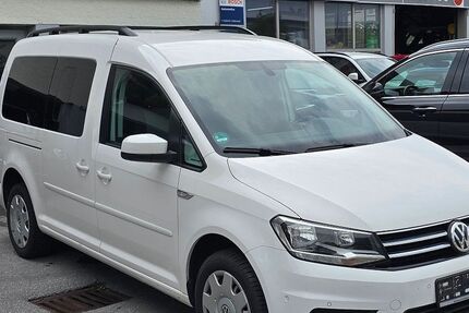VW Caddy 208.900 km 13.500 &euro; Miesbach 83714