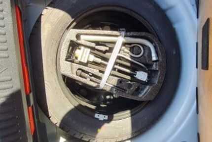 VW Polo 147.500 km 6.490 &euro; Schechen 83135