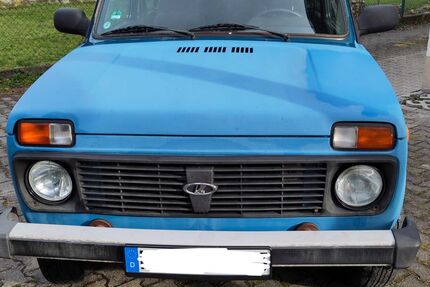 Lada Niva 83.733 km 4.800 &euro; Kolbermoor 83059