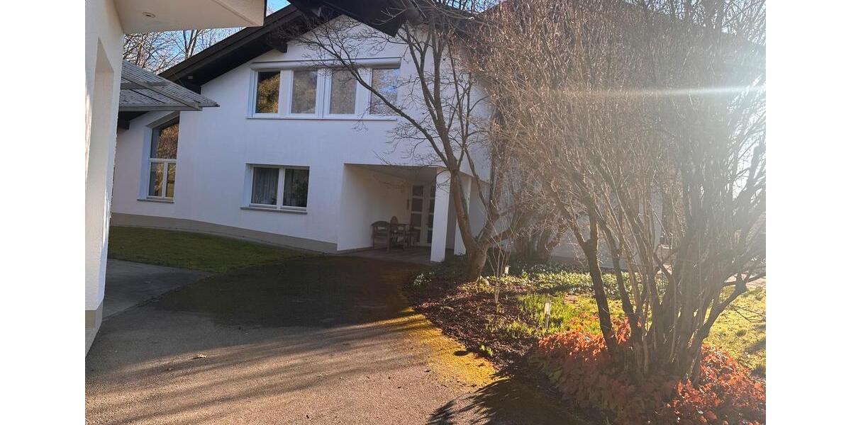 Einfamilienhaus Kolbermoor - 10 Zimmer, 299 m&sup2;, 1.440.000&euro; | Angebot:23889355