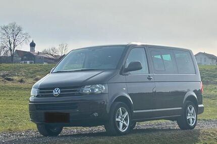 VW T5 Multivan 214.900 km 22.000 &euro; Oberpframmern 85667