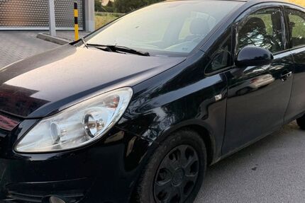 Opel Corsa 180.000 km 750 &euro; Rosenheim 83026