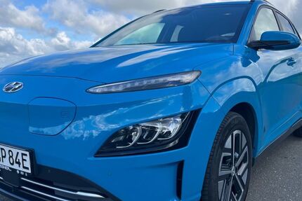 Hyundai KONA Elektro 69.900 km 22.999 &euro; Rosenheim 83026