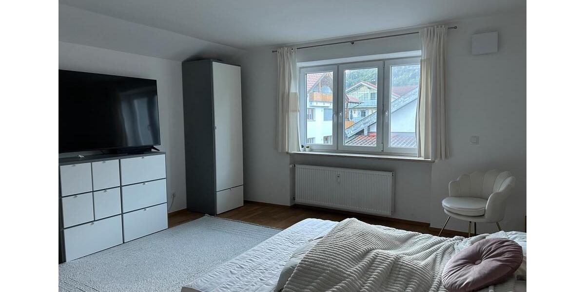 Etagenwohnung Marquartstein - 2.5 Zimmer, 80 m&sup2;, 850&euro; | Angebot:26181906