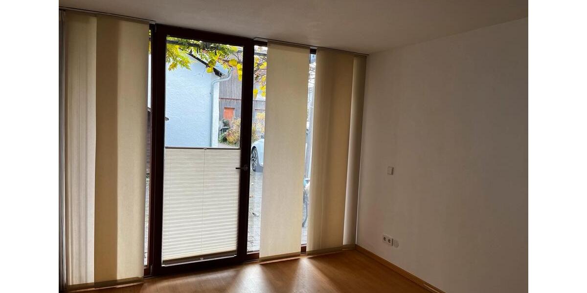 Erdgeschoßwohnung Grafing bei München - 3.5 Zimmer, 77 m&sup2;, 491.046&euro; | Angebot:26303111