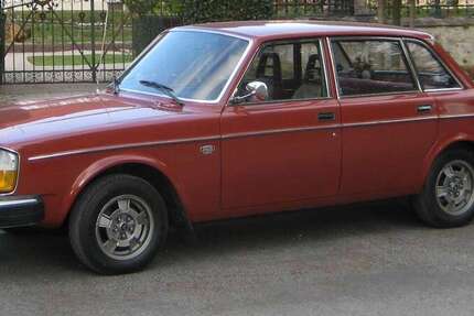 Volvo 244 133.000 km 10.950 &euro; Ebersberg 85560