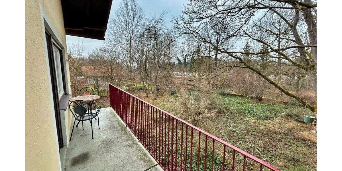 Etagenwohnung Rosenheim Aising - 4 Zimmer, 105 m&sup2;, 320.000&euro; | Angebot:25667944